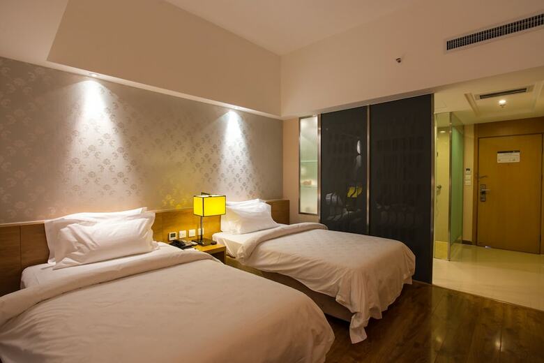 Metropolo Ningde Wanda Plaza Hotel