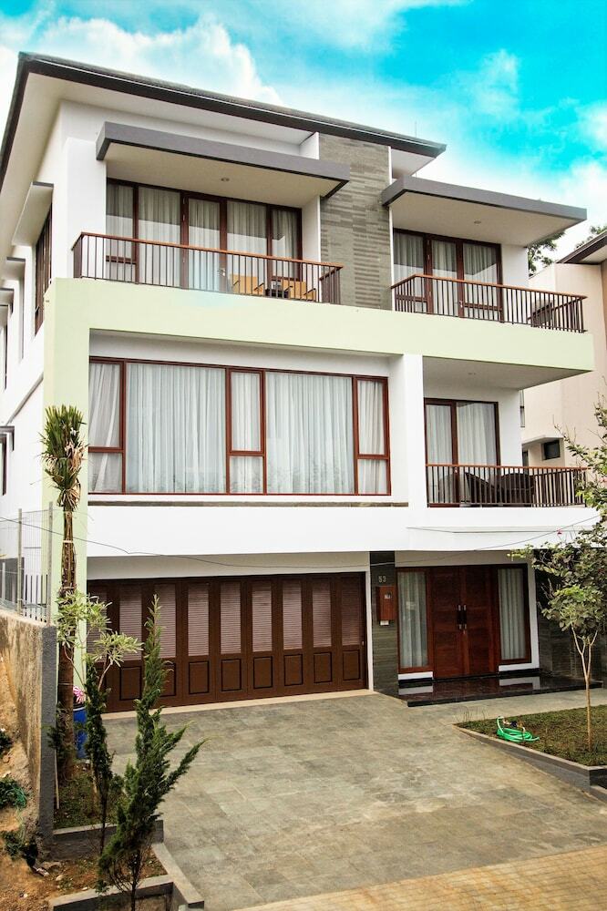 Permai 7b Villa 4 Bedroom With A Private Pool