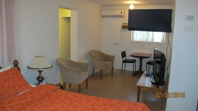 Apartamentos Ebony Quill Cottages