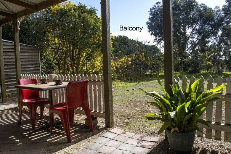 Apartamentos Ebony Quill Cottages