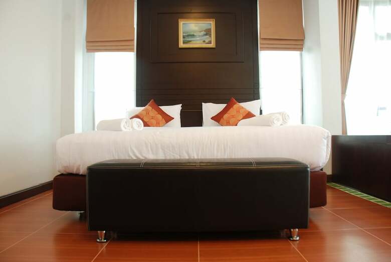 Nattha Waree Hot Spring Resort And Spa