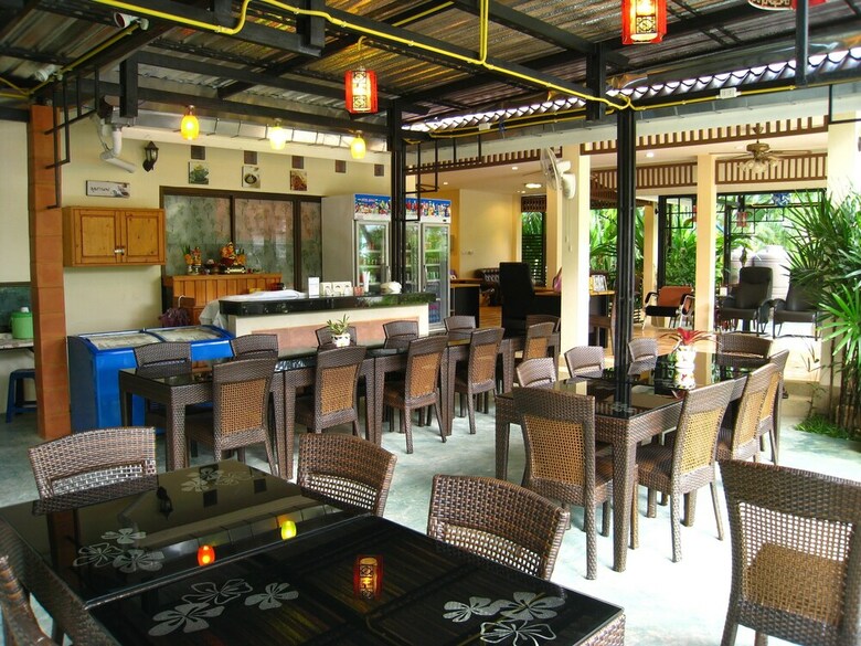 Nattha Waree Hot Spring Resort And Spa