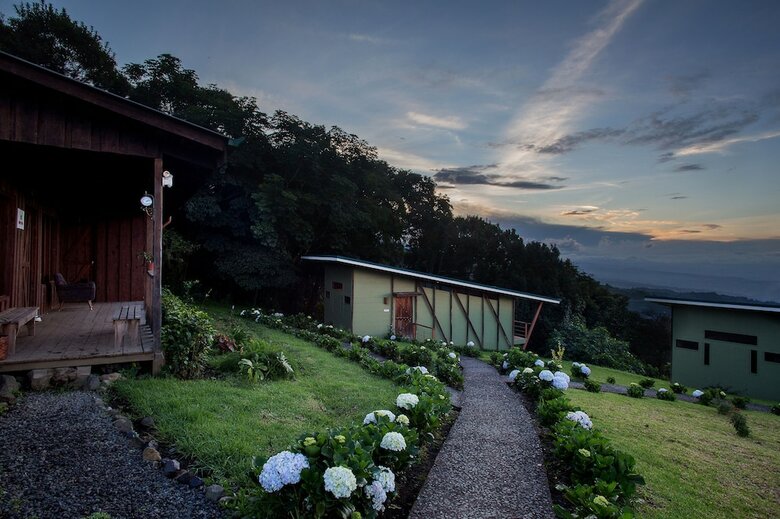 Posada Chayote Lodge