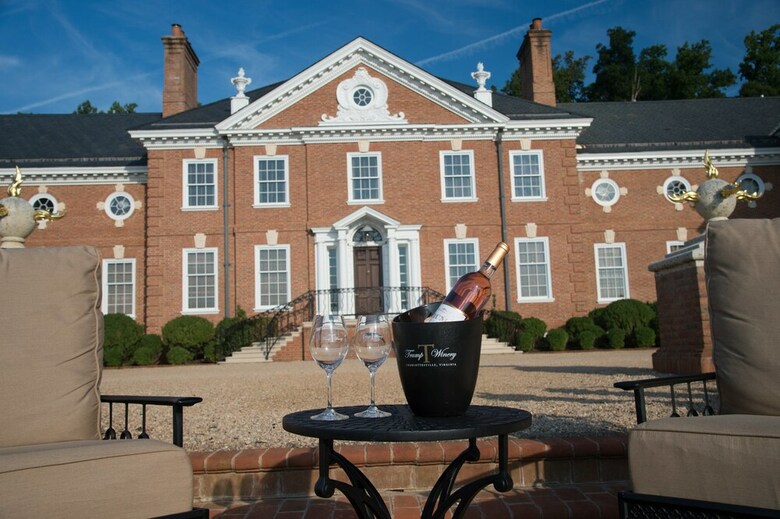 Hotel Albemarle Estate At Trump Winery