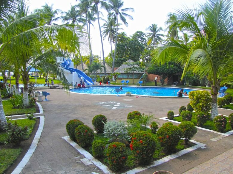 Hotel Tropiclub Playa El Cuco