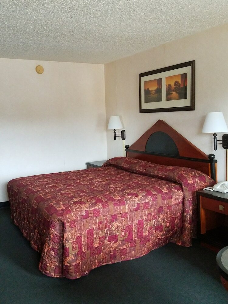 Hotel Suburban Inn