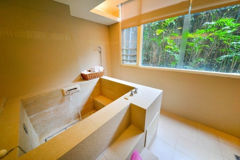 Hotel Tilun Dongpu Spa