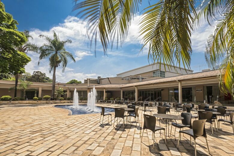 Actuall Convention Hotel