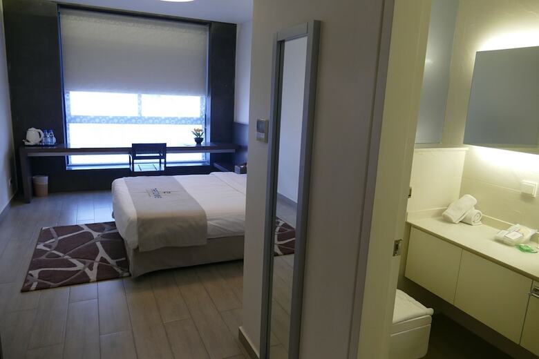 Hotel Three Onine Urban House