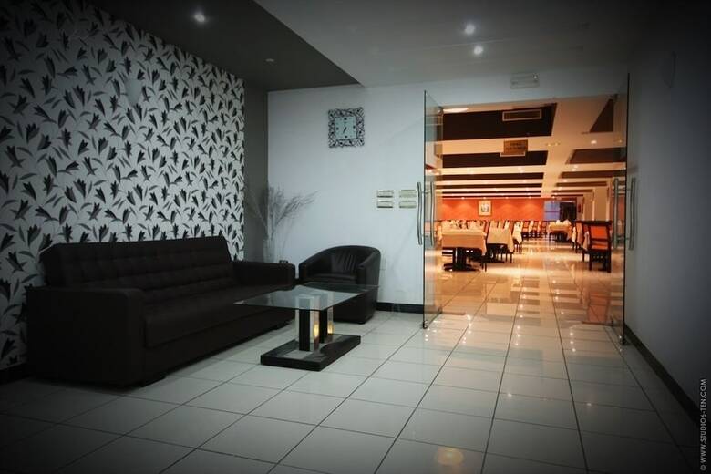 Hotel Naher El Founoun