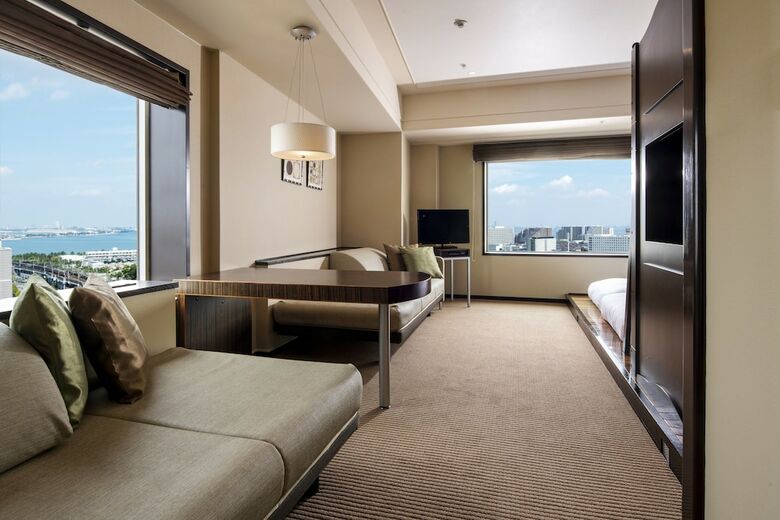 Urayasu Brighton Hotel Tokyo Bay
