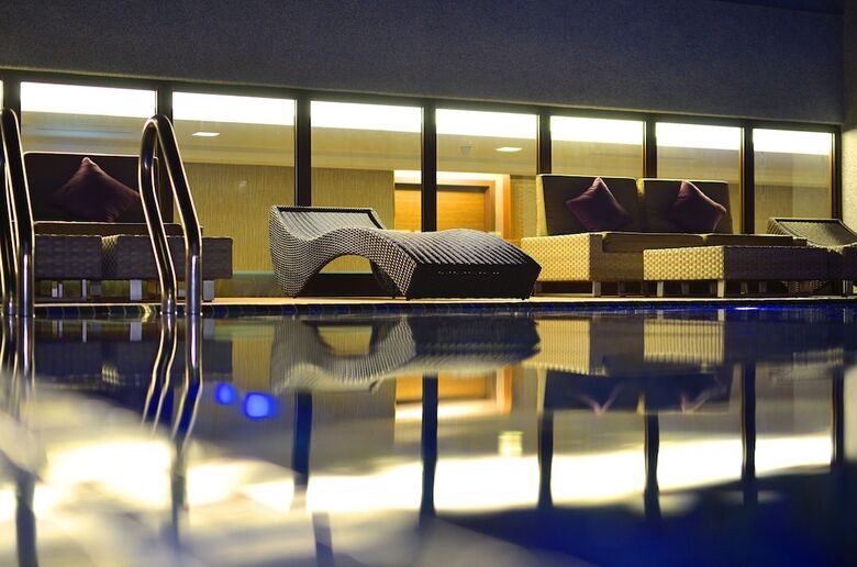 Tsun Huang Hotel