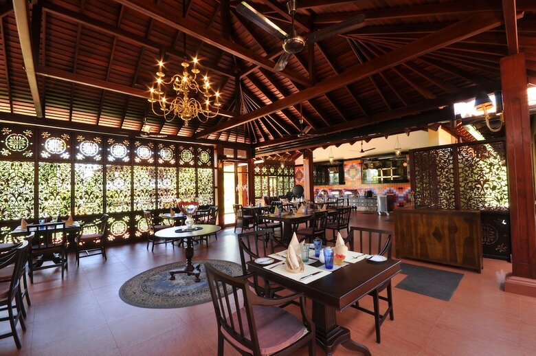 Hotel Cocoon Resort & Villas