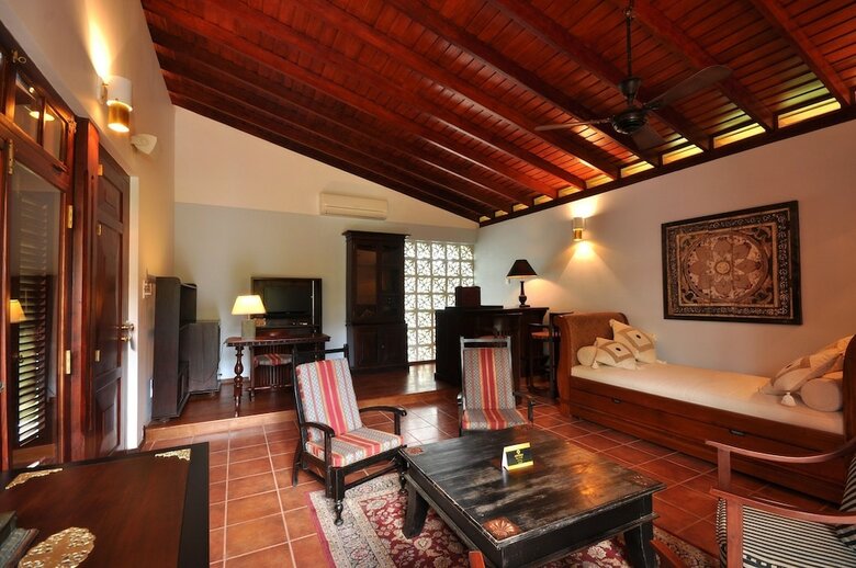 Hotel Cocoon Resort & Villas