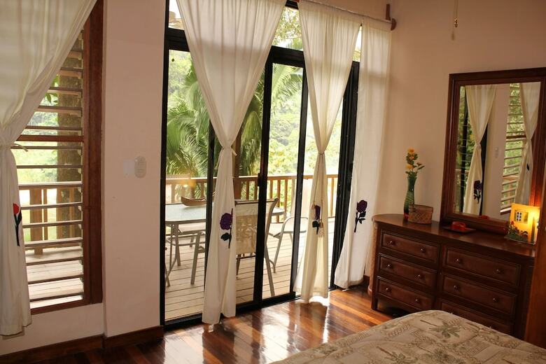 Posada Villas Pico Bonito