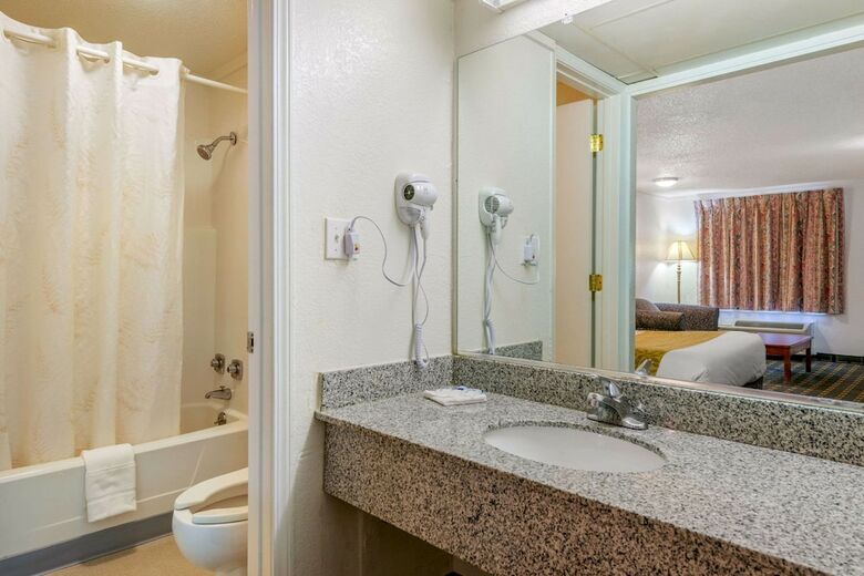 Motel Rodeway Inn