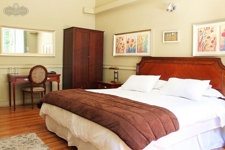 Hotel Casa Za�artu