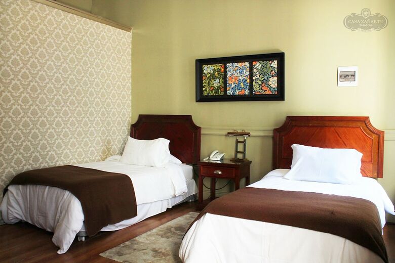 Hotel Casa Za�artu