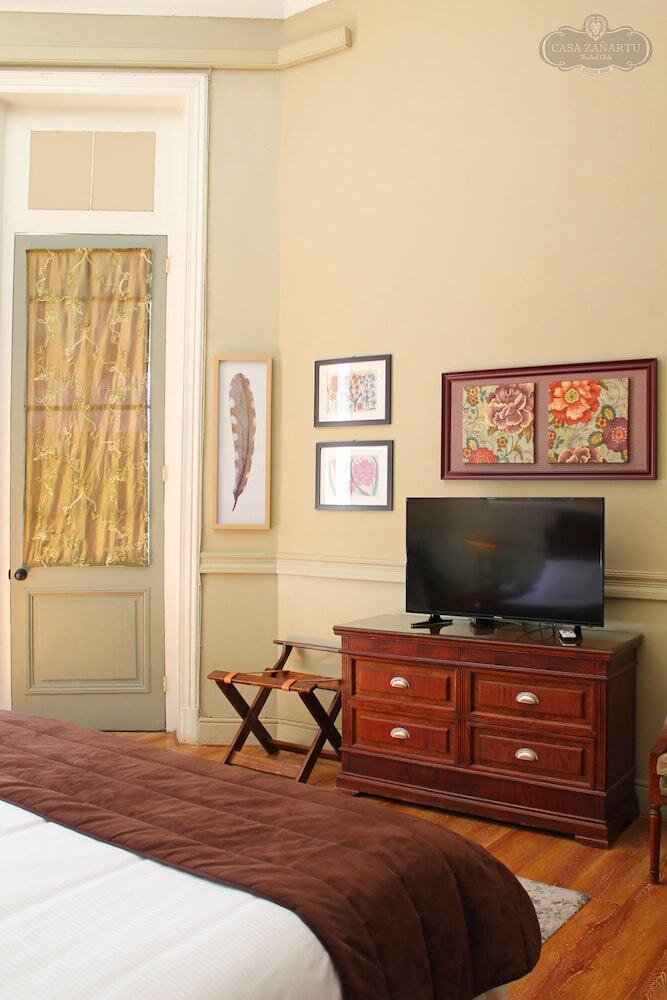 Hotel Casa Za�artu