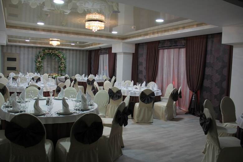 Hotel Mirniy Resort