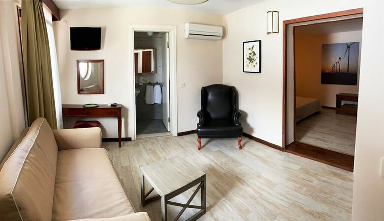 Hotel Elaia Tenedos