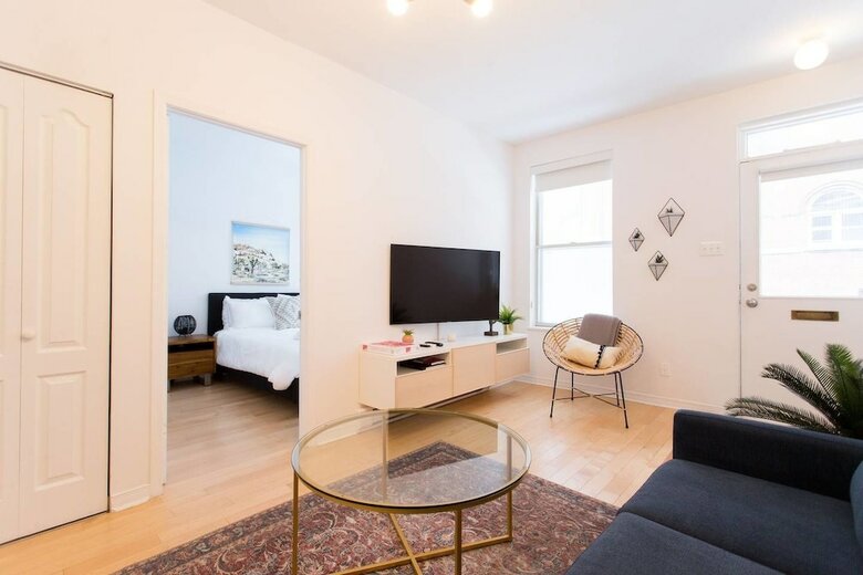 Apartamento Beautiful And Cozy Steps From Mount-royal