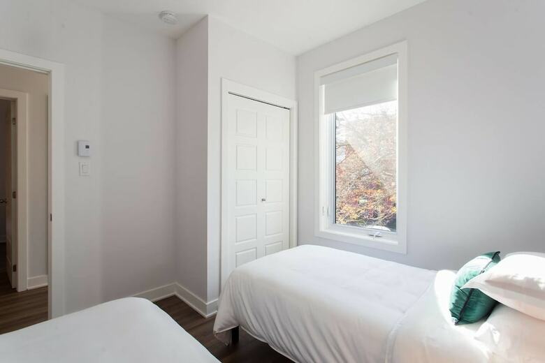 Apartamento Brand New 3 Bedroom With Rooftop Patio