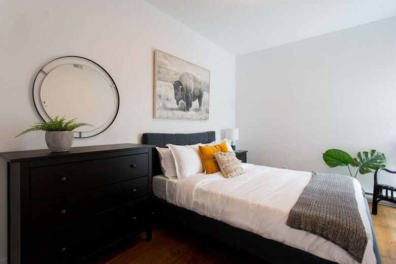 Apartamento Spacious 2 Bedroom Condo In Little Italy