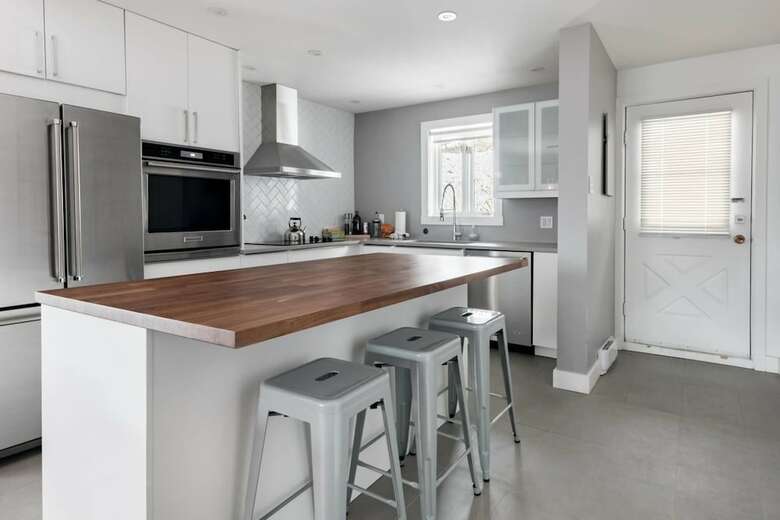 Apartamento Commodious Condominium In Tranquil Lakeside Setting