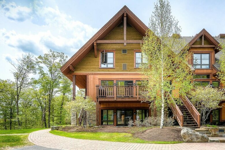 Mont-tremblant Country Chic Ski In/ski Out