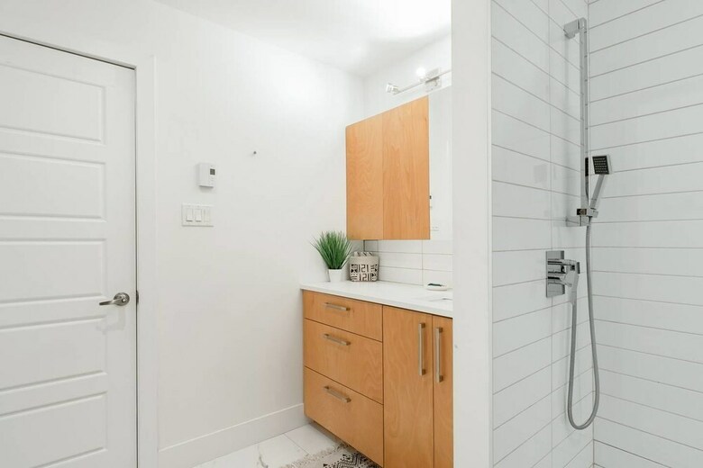 Hip, Stylish Apartment In Little Italy