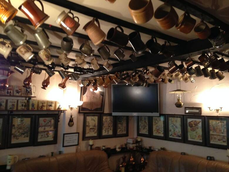 Posada The Mug House Inn & Restaurant