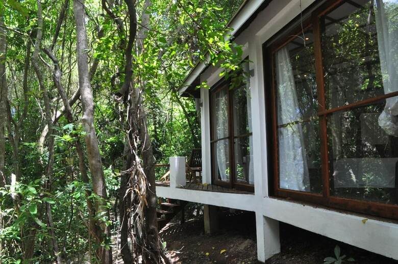 Hotel Dolarog Beach Resort
