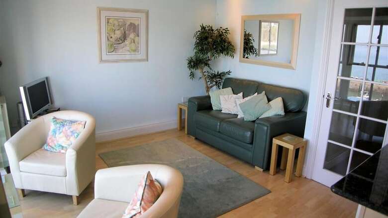 Goscar Court 1