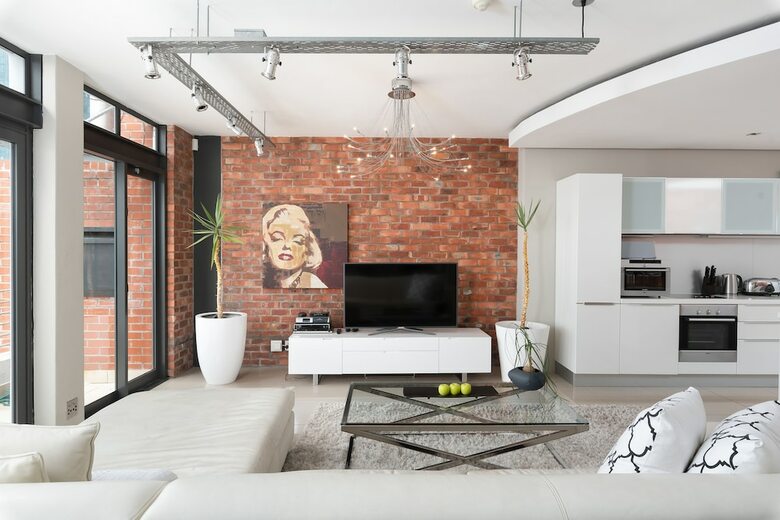 Metropolis Luxury Apartments