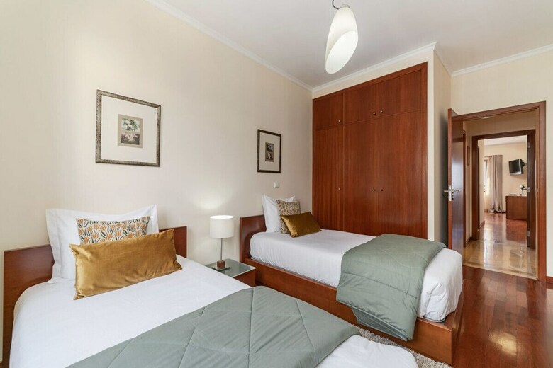 Ajuda III By An Island Apart