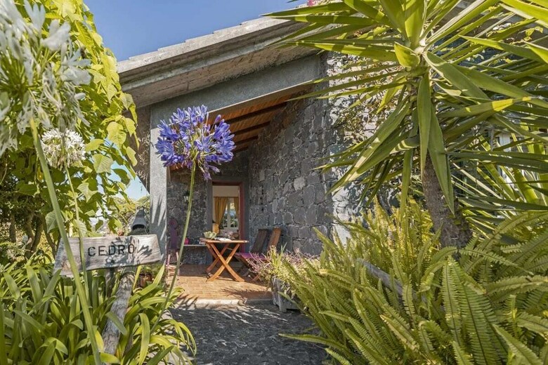 Quinta Dev�nia I - Cedro By An Island Apart