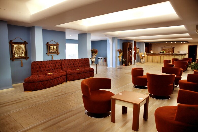 Grand Sile Hotel