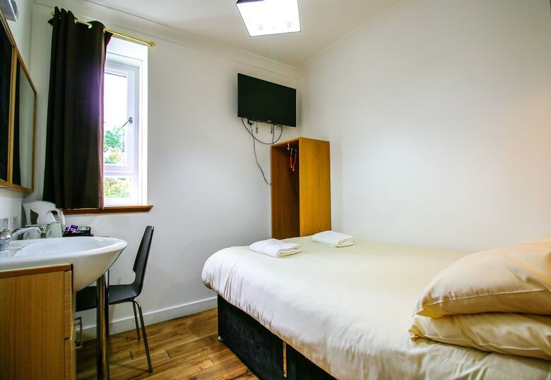 Charing Cross Hotel