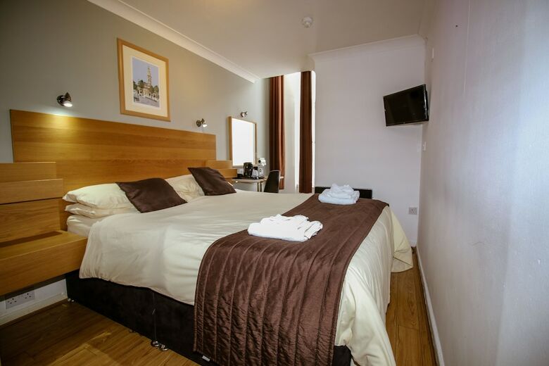 Charing Cross Hotel