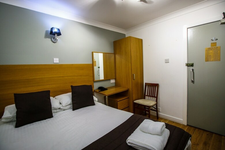 Charing Cross Hotel