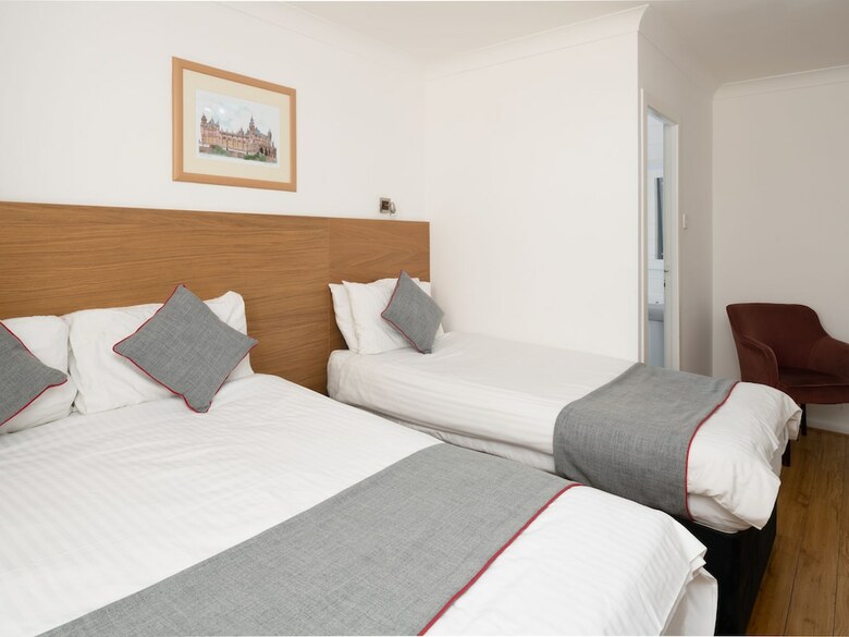 Charing Cross Hotel
