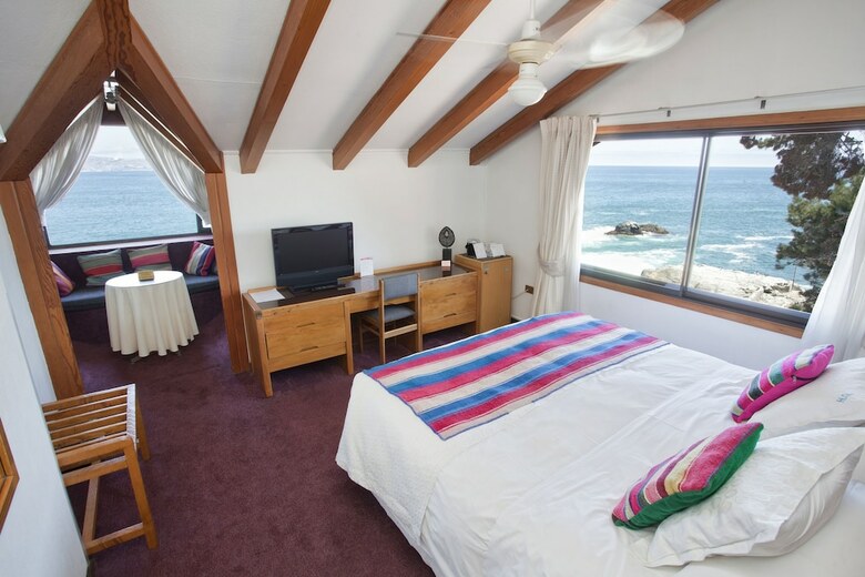 Hotel Oceanic