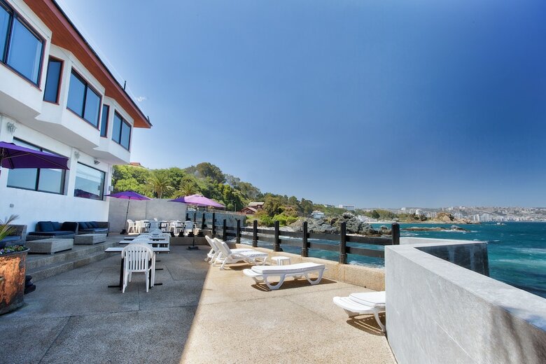 Hotel Oceanic