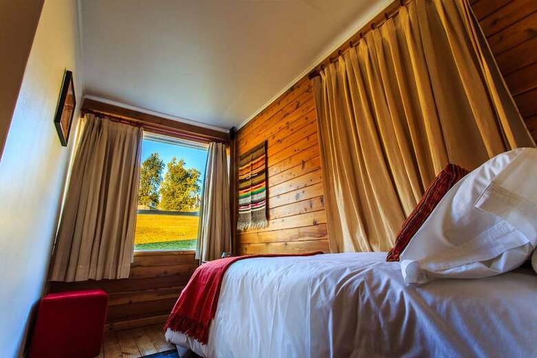 Hotel Faraway