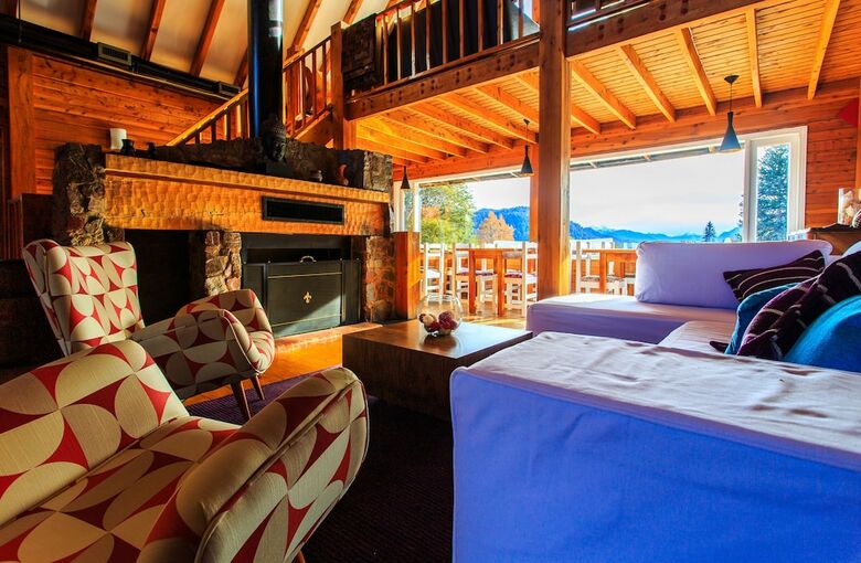 Hotel Faraway