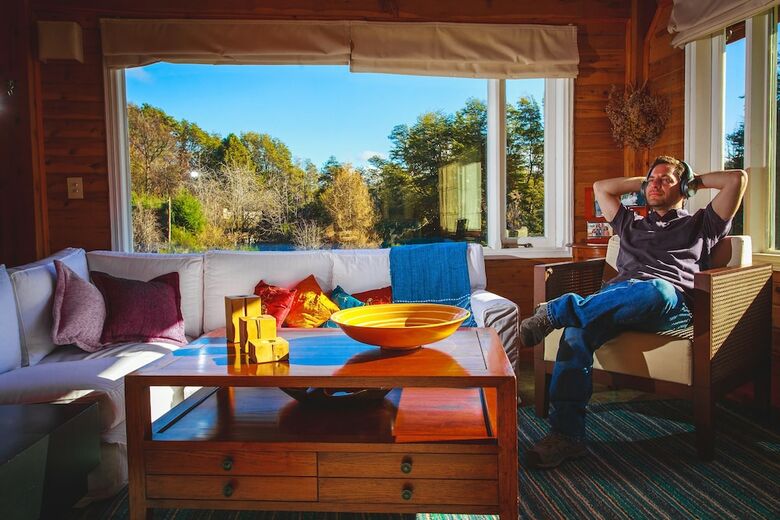 Hotel Faraway