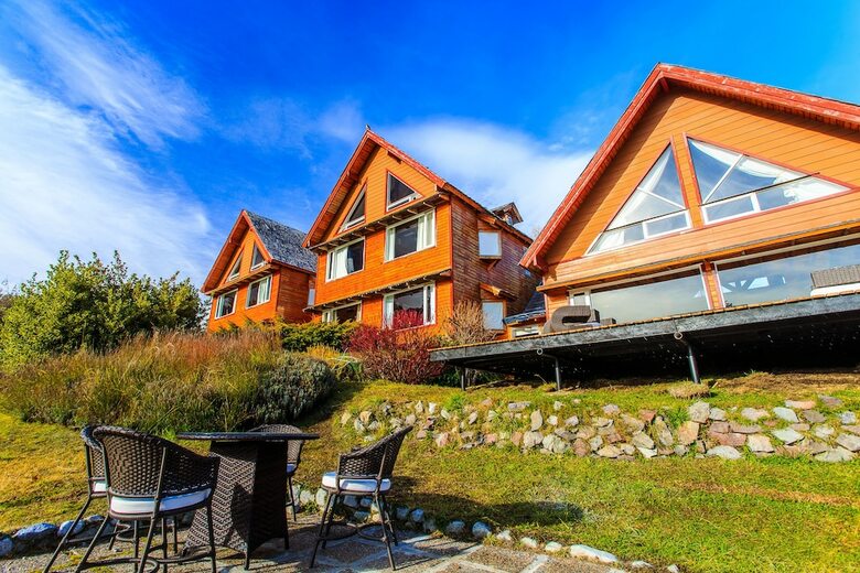 Hotel Faraway
