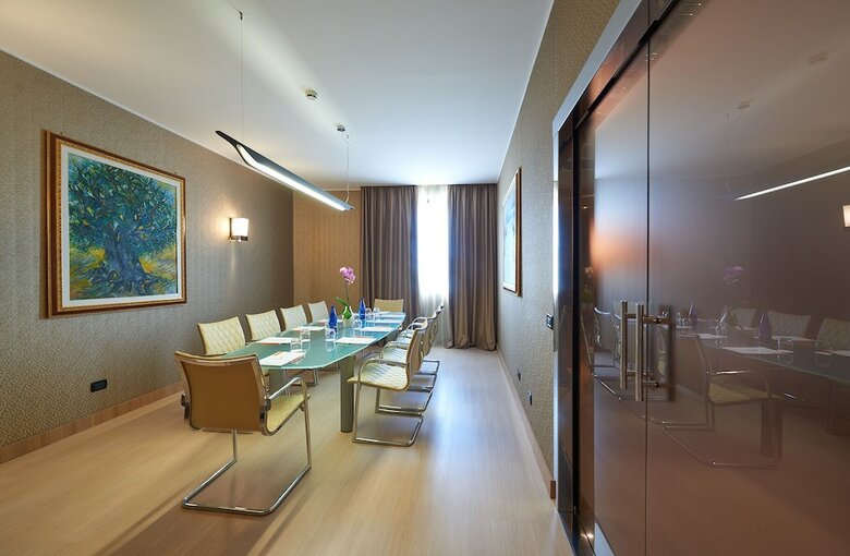 T Hotel Lamezia