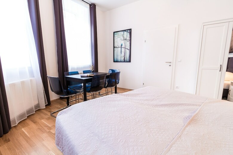 Checkvienna - Apartment Familienplatz